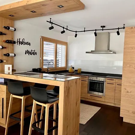 Perla Garden, Stylish Apartman *