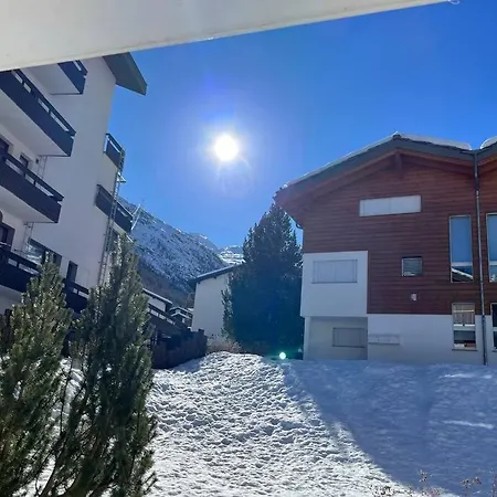 Apartment Perla Garden, Stylish Saas-Fee